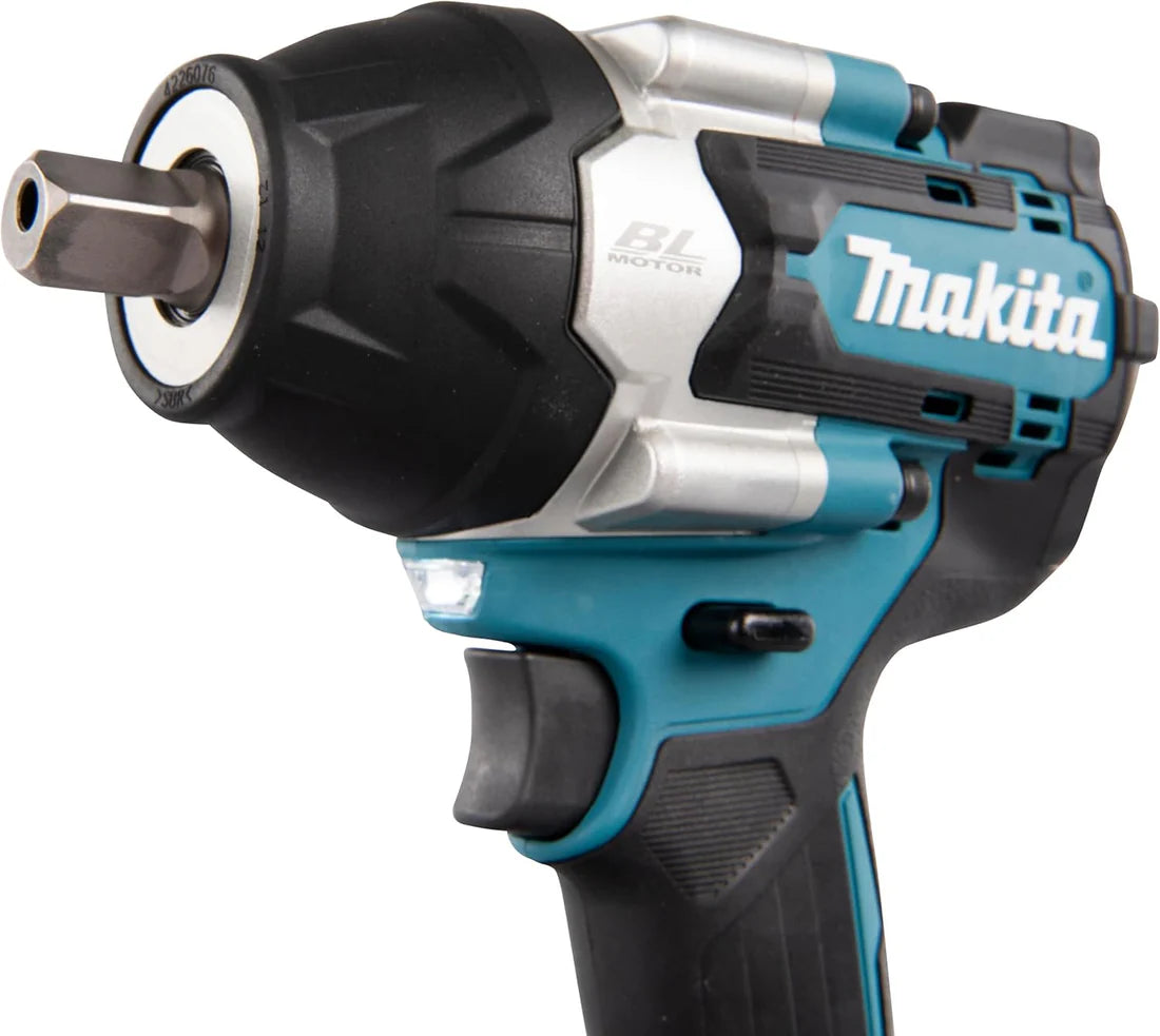 Makita DTW700 18V 1000Nm Impact Wrench